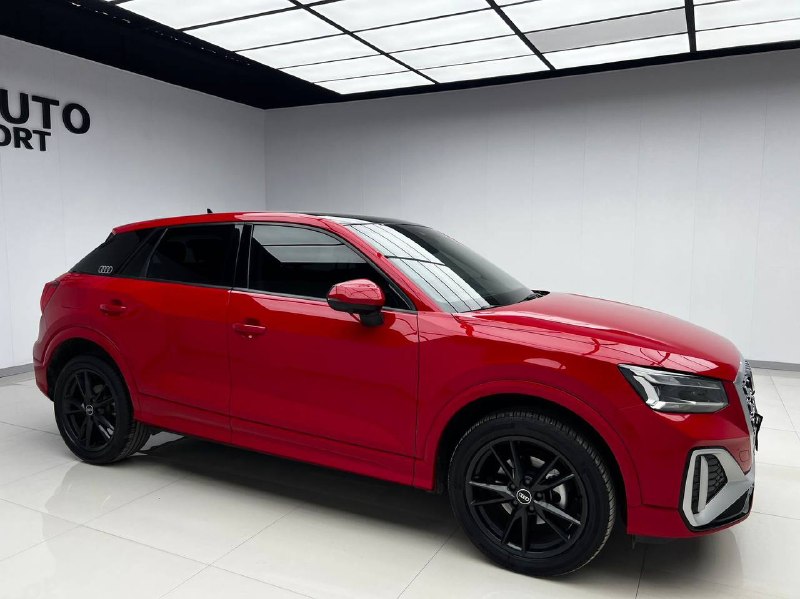 Audi Q2L 2021 фото 2