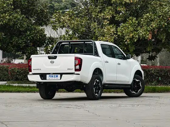 Nissan Navara Comfort Standard 2026 фото 4