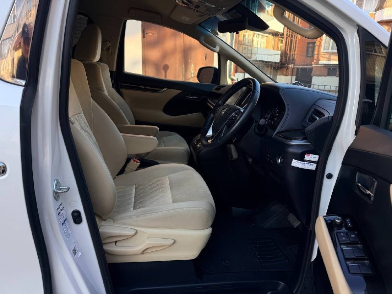 Toyota ALPHARD 4WD 2022 фото 5