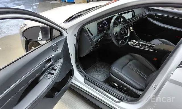 Hyundai Sonata Premium 2022 фото 6