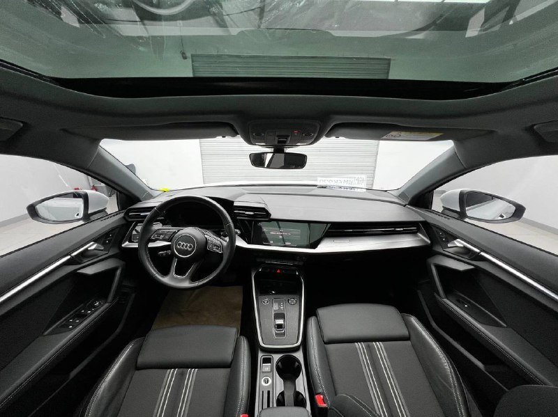 Audi A3L 2023 фото 8
