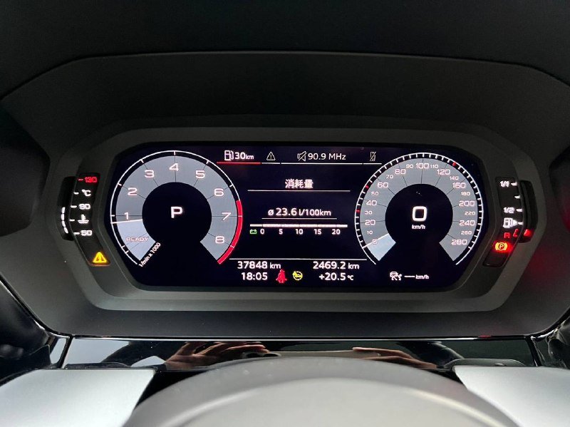Audi A3 2021 фото 9