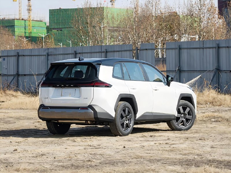 Toyota RAV4 2026 фото 1