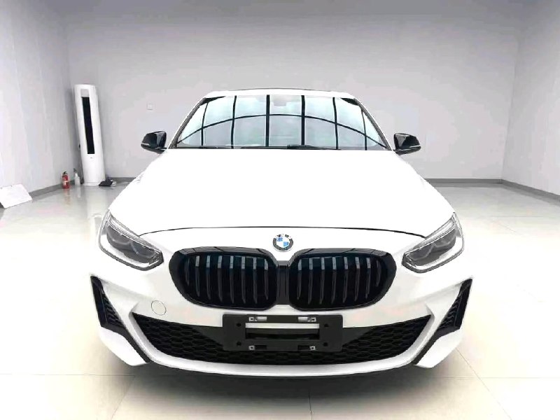 BMW 1‑серия 2022 фото 1
