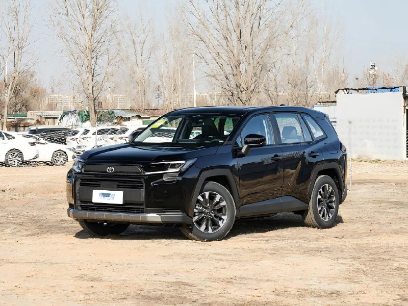 Toyota RAV4 2026 фото 1