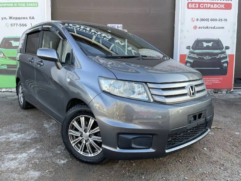 Honda FREED SPIKE 2011 фото 1
