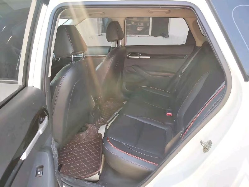 Kia Seltos 2023 фото 2