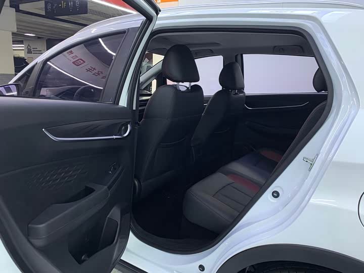 Geely Vision X3 Premium Edition 2022 фото 6