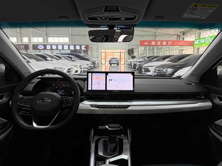 Geely Emgrand L Premium Edition 2022 фото 7