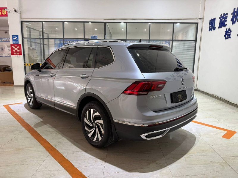 Volkswagen TIGUAN L 2022 фото 6