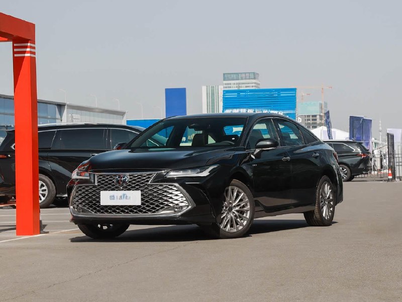Toyota Avalon 2026 фото 1
