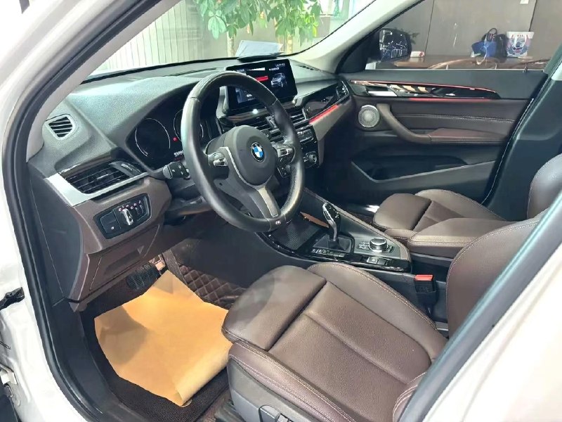 BMW X1 2022 фото 2