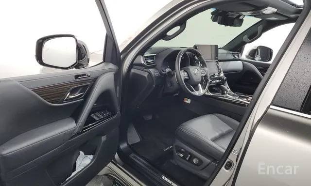 Hyundai Lexus LX700h Luxury 2025 фото 6