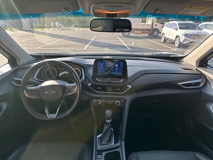 Chevrolet Orlando Luxury Edition 7- 2023 фото 5