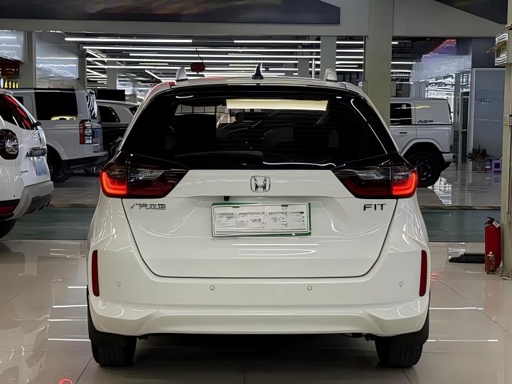 Honda Fit 2021 фото 3