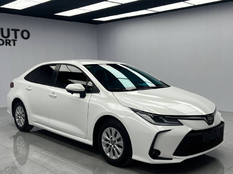 Toyota Corolla 2022 фото 2