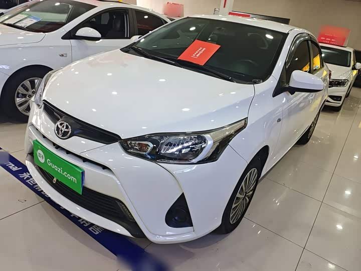 Toyota Vios Leading PLUS 2023 фото 1