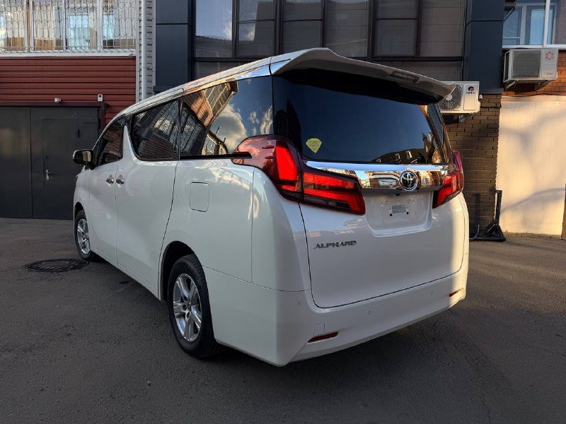Toyota ALPHARD 4WD 2022 фото 4