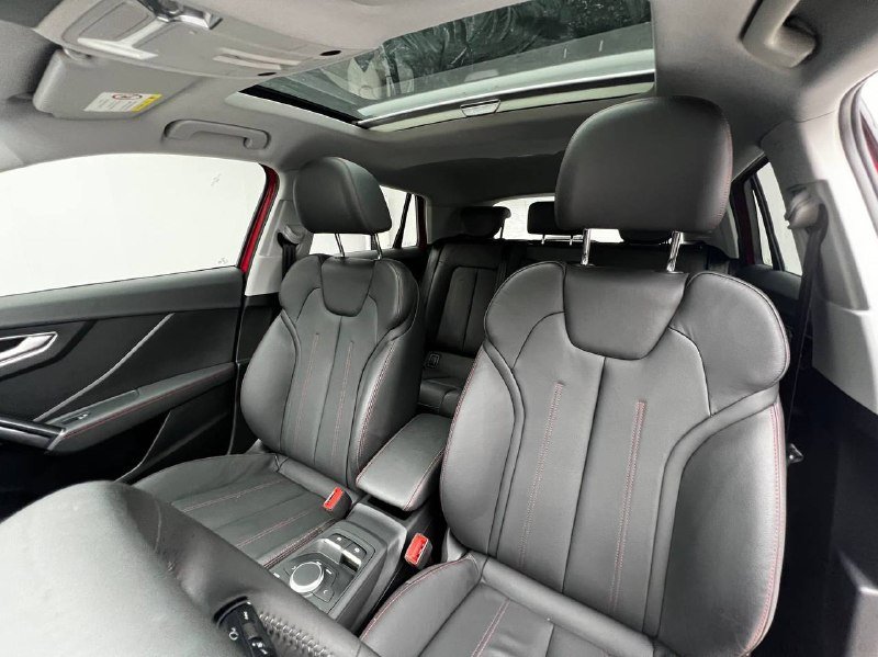 Audi Q2L 2021 фото 6