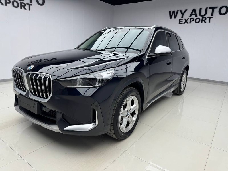 BMW X1 2023 фото 1