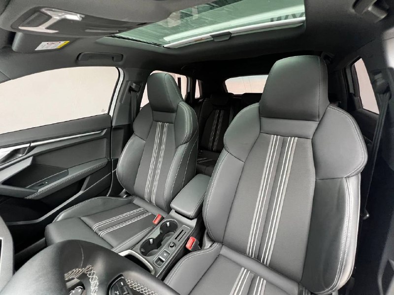 Audi A3 2023 фото 6
