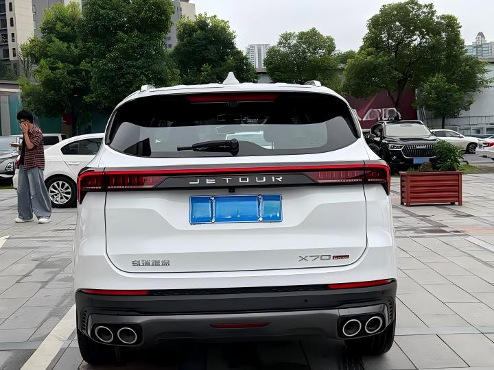 Jetour X70 PLUS 2023 фото 7