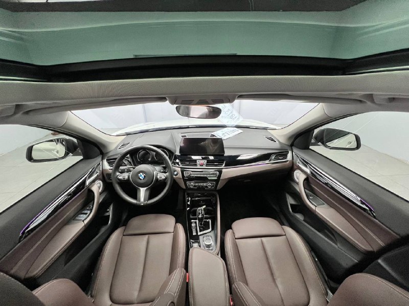 BMW X1 2021 фото 8