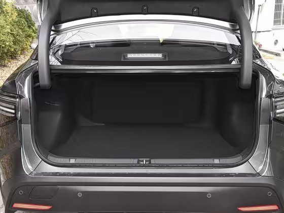 Toyota bZ3 2026 фото 9