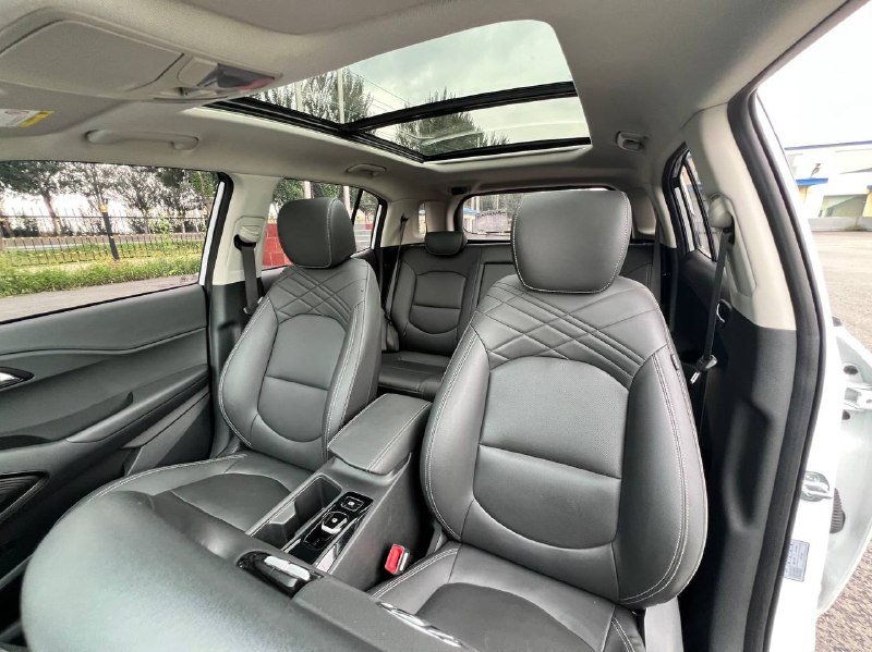 Hyundai ix35 2022 фото 6