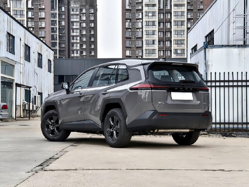 Toyota RAV4 2026 фото 2