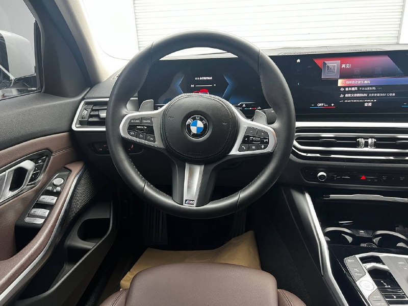 BMW 3 Series 2023 фото 7