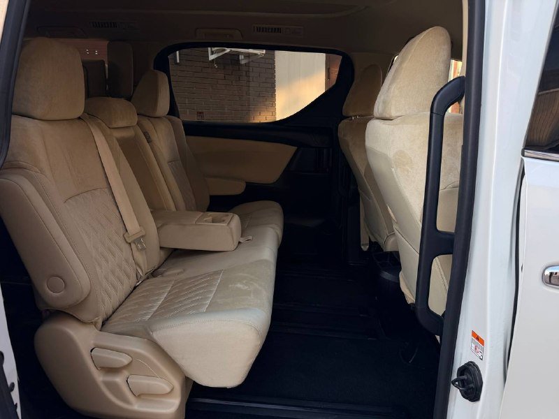 Toyota ALPHARD 4WD 2022 фото 6
