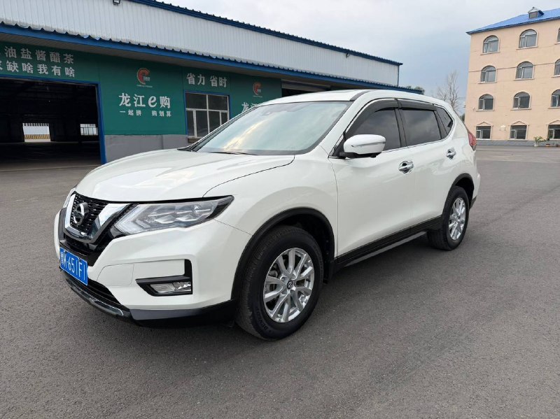 Nissan X-Trail 2021 фото 1