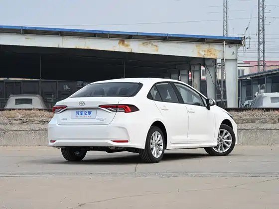 Toyota Corolla 2026 фото 4