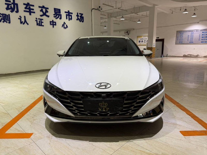 Hyundai ELANTRA 2023 фото 3