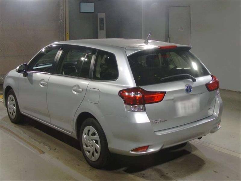 Toyota COROLLA FIELDER HYBRID 2021 фото 4