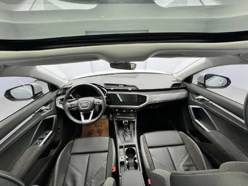 Audi Q3 Sportback 2022 фото 8