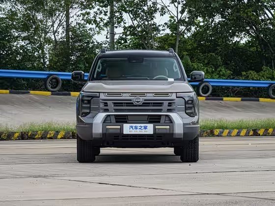 Nissan Frontier Zhizun Edition 2026 фото 2