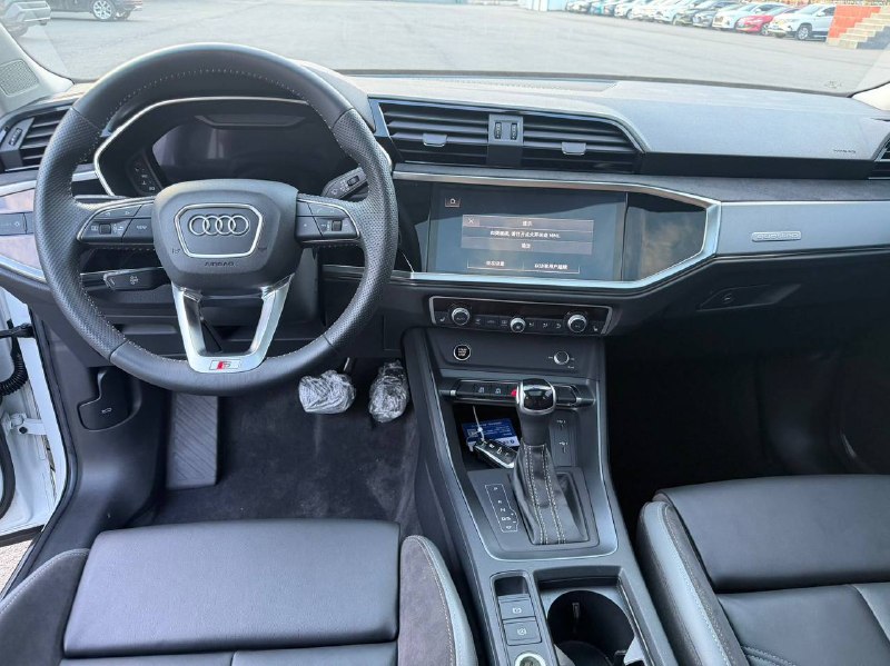 Audi Q3 Sportback 2022 фото 5