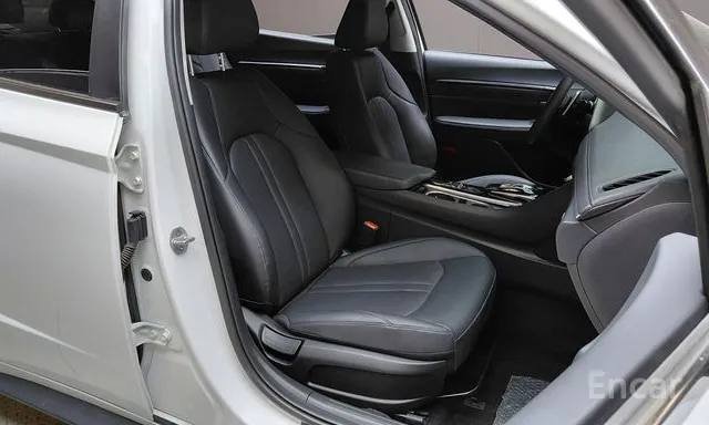 Hyundai Sonata Premium 2022 фото 9