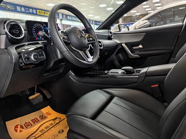 Mercedes Mercedes-Benz A-class A 180 Sports 2022 фото 9