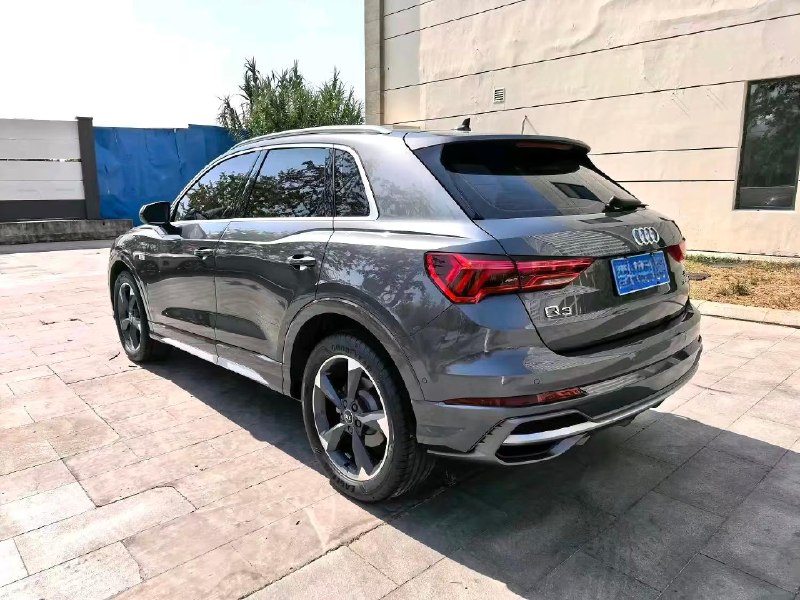 Audi Q3 2023