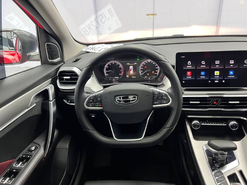 Geely Binyue 2021 фото 7