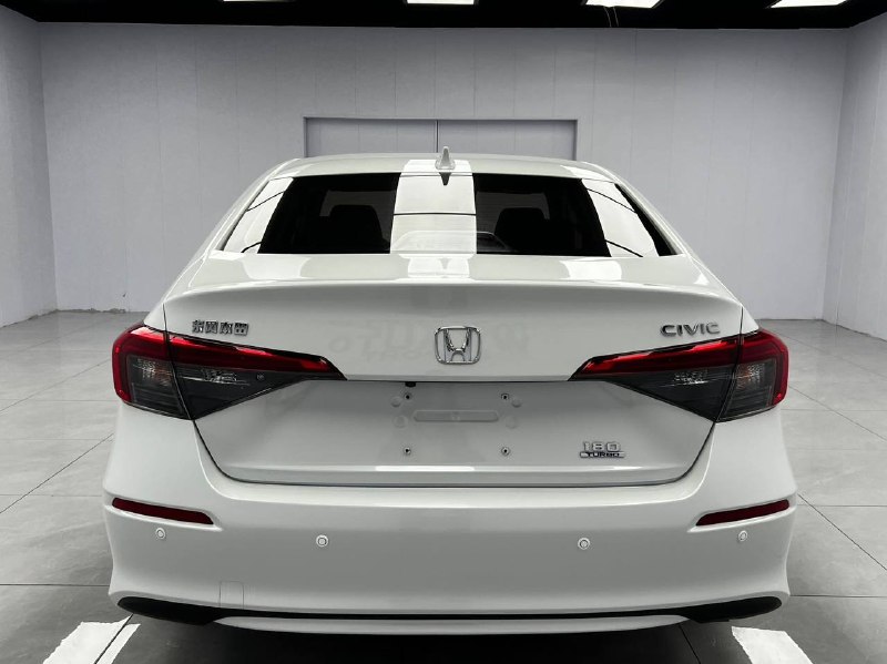 Honda Civic 2021 фото 3
