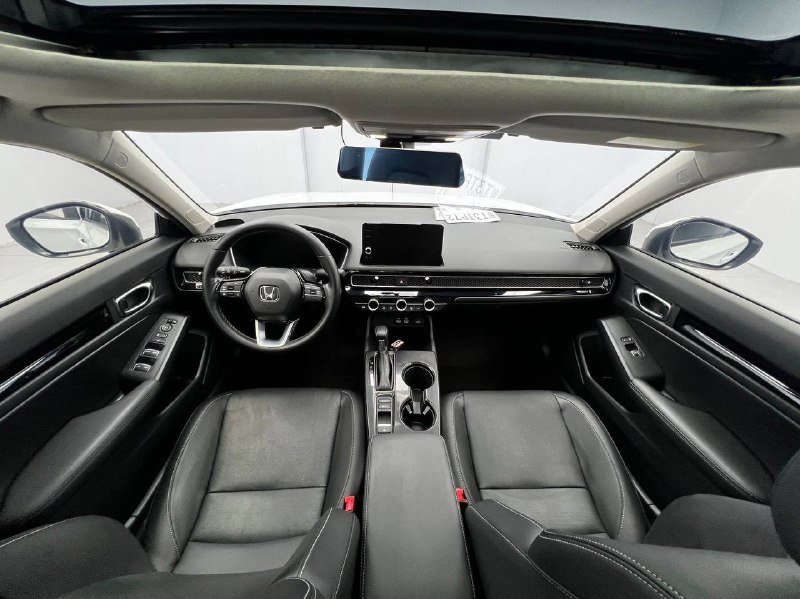 Honda Civic 2021 фото 8