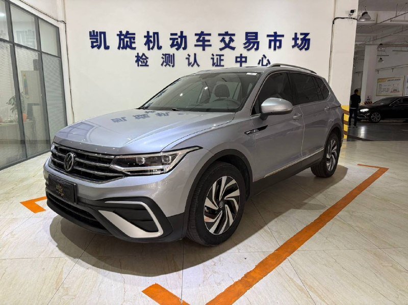 Volkswagen TIGUAN L 2022 фото 2