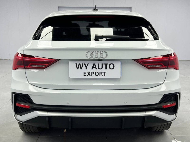 Audi Q3 Sportback 2022 фото 3