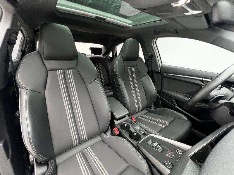 Audi A3L 2023 фото 6