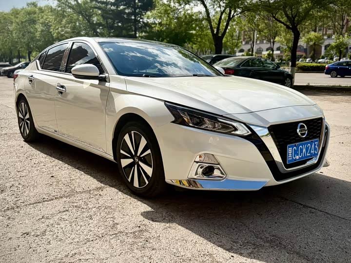 Nissan Altima Teana Comfort Edition 2022 фото 2