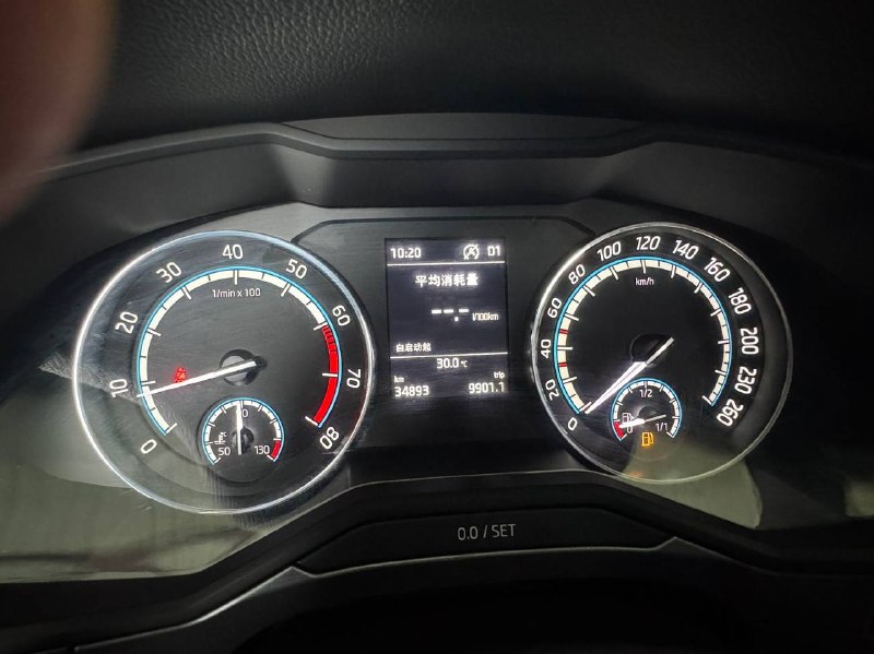 Skoda Superb 2021 фото 9